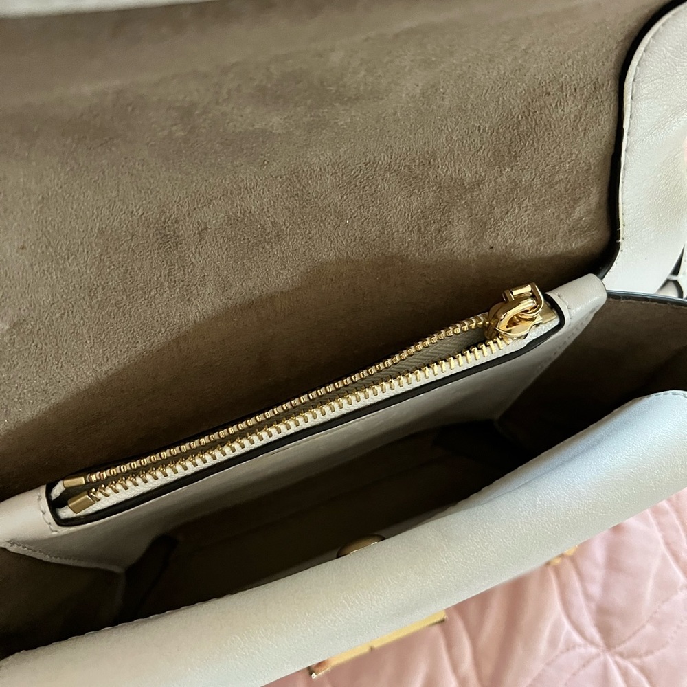 Michael Kors purse and wallet. - Picture 3 of 7